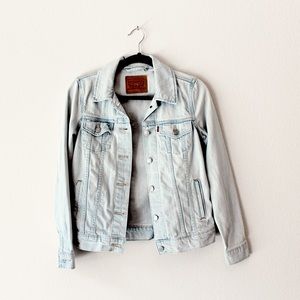 Levi Jean jacket